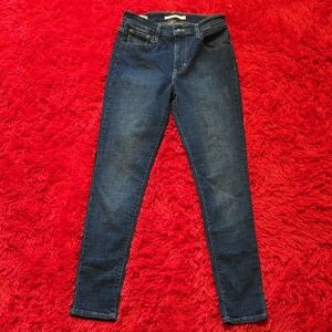 Women's Blue Jeans